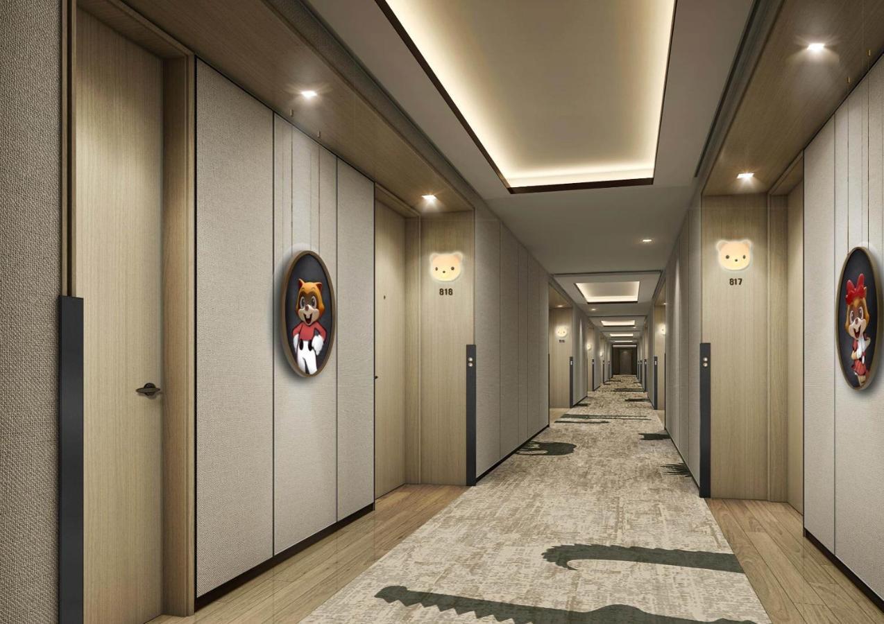 Lotte World Hotel
